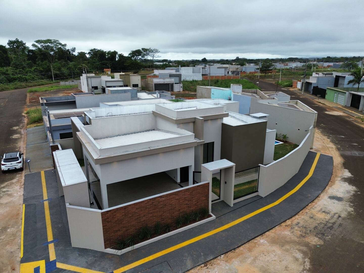 Casa à venda com 3 quartos, 155m² - Foto 2