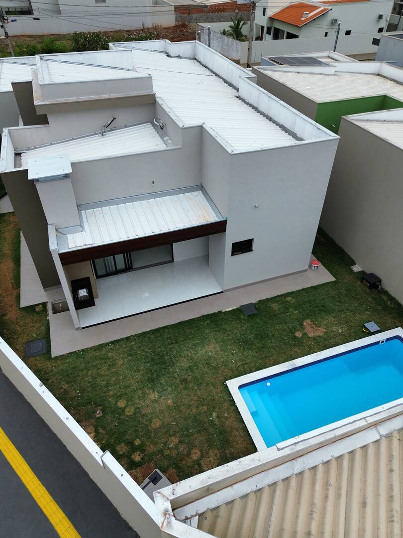 Casa à venda com 3 quartos, 155m² - Foto 9