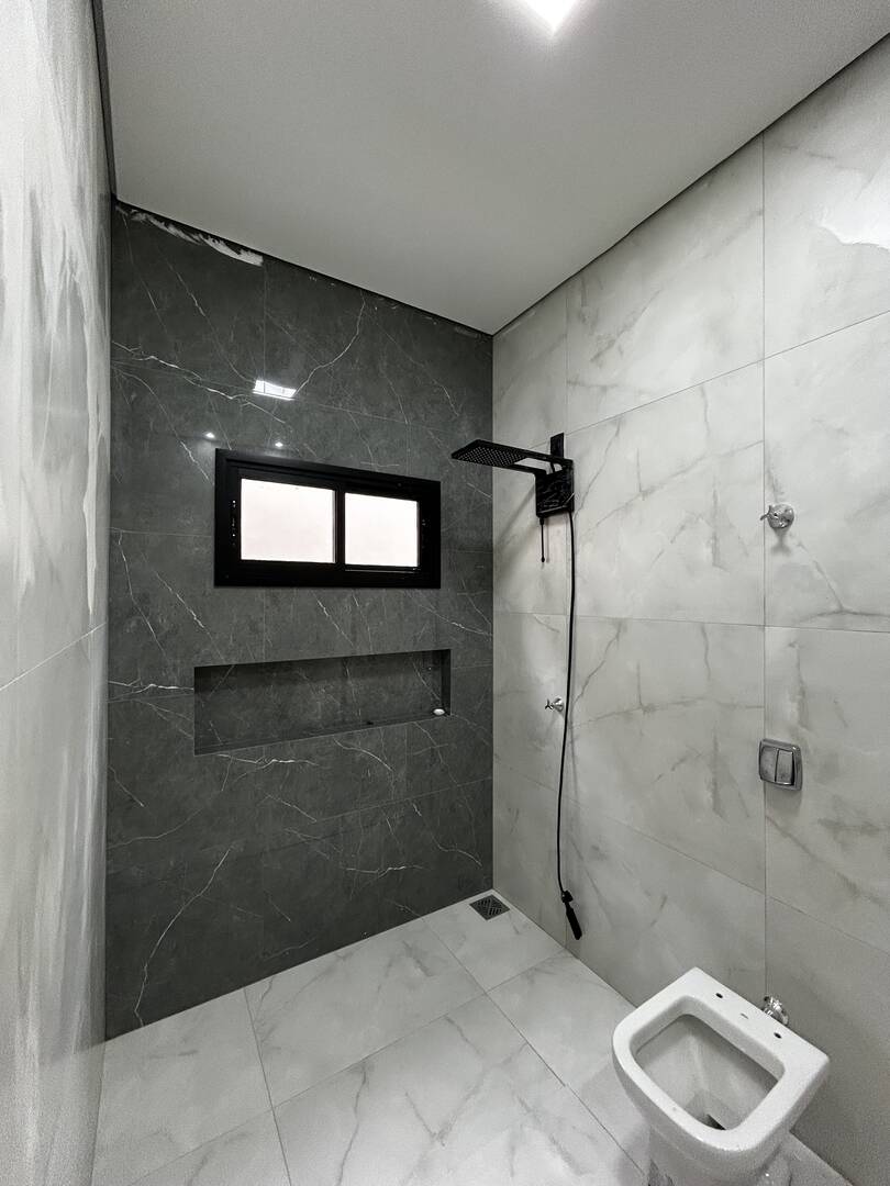 Casa à venda com 3 quartos, 155m² - Foto 11