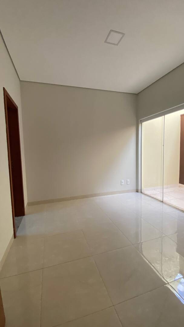Casa à venda com 3 quartos, 84m² - Foto 7