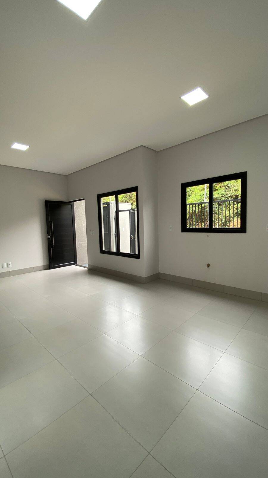 Casa à venda com 2 quartos, 103m² - Foto 7