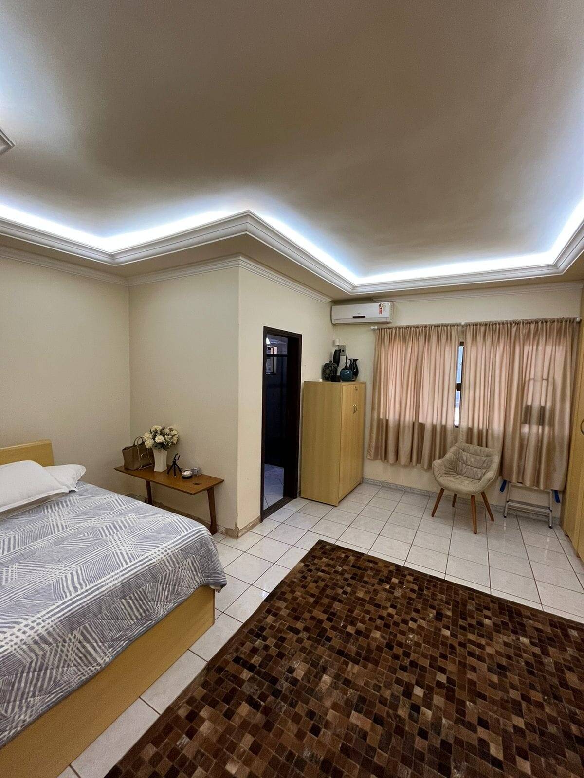 Casa, 3 quartos, 300 m² - Foto 13