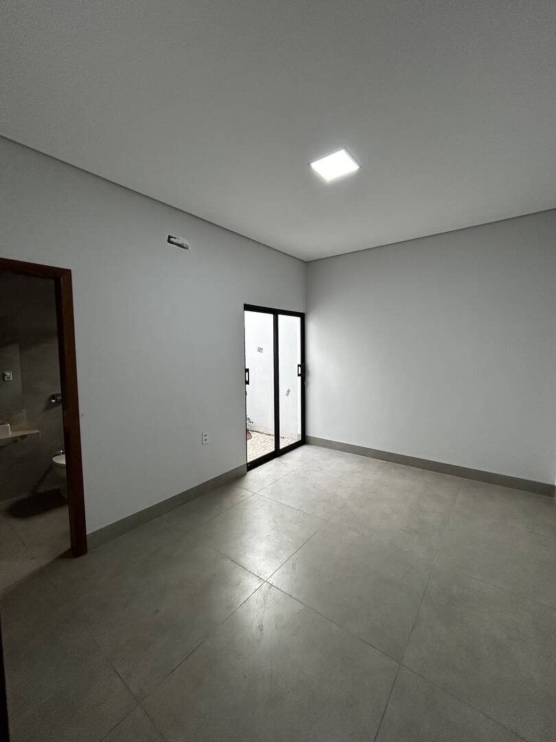 Casa, 3 quartos, 250 m² - Foto 13