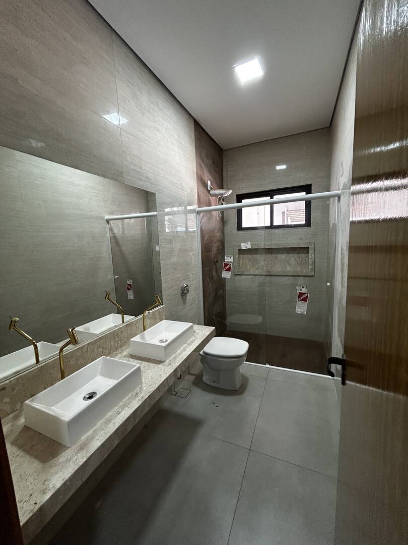 Casa, 3 quartos, 250 m² - Foto 17