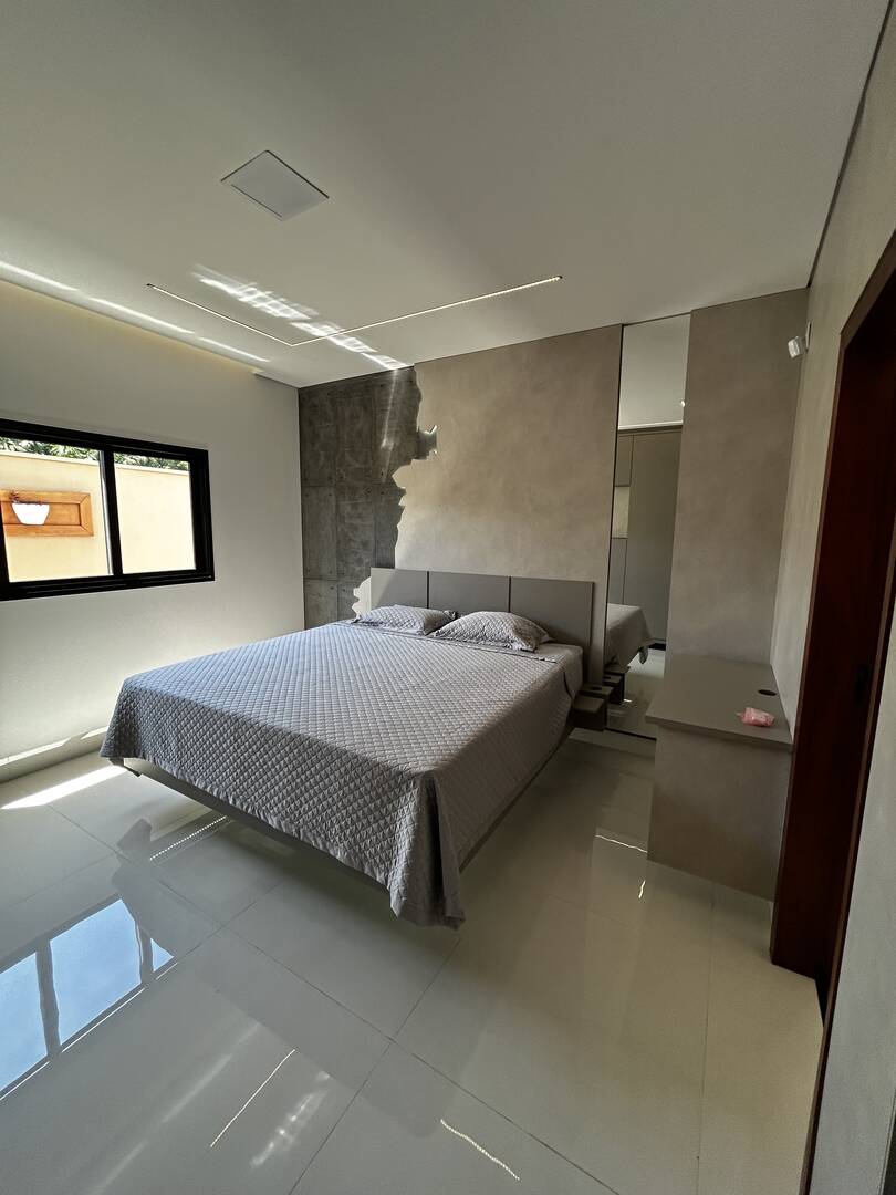 Casa, 3 quartos, 270 m² - Foto 16