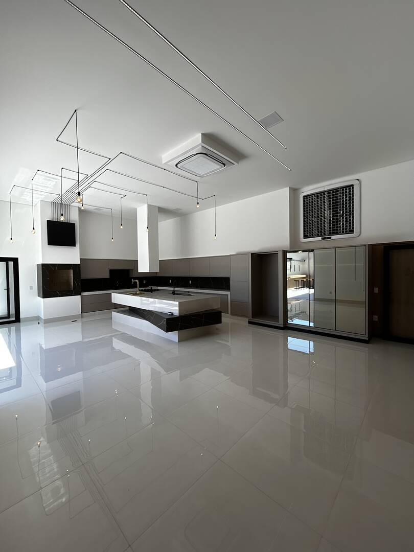 Casa, 3 quartos, 270 m² - Foto 25