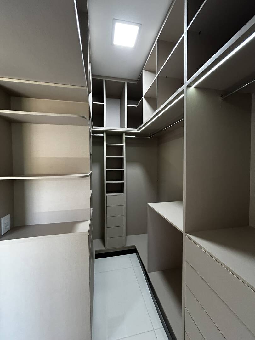 Casa, 3 quartos, 270 m² - Foto 36