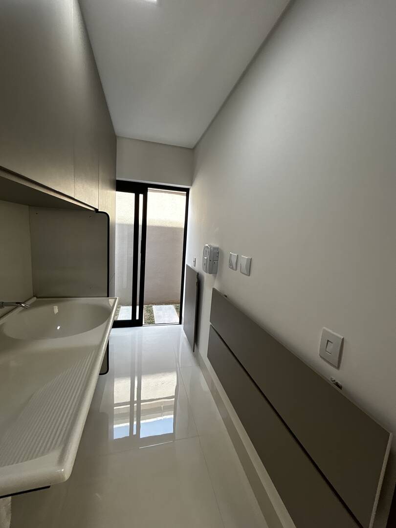 Casa, 3 quartos, 270 m² - Foto 41