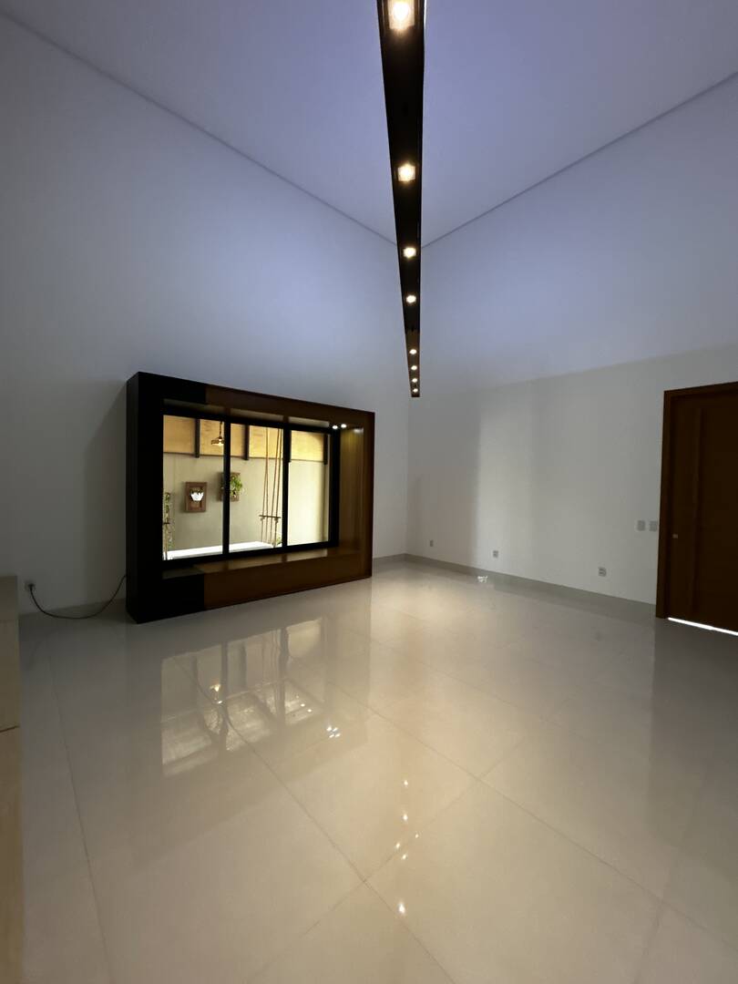 Casa, 3 quartos, 270 m² - Foto 54