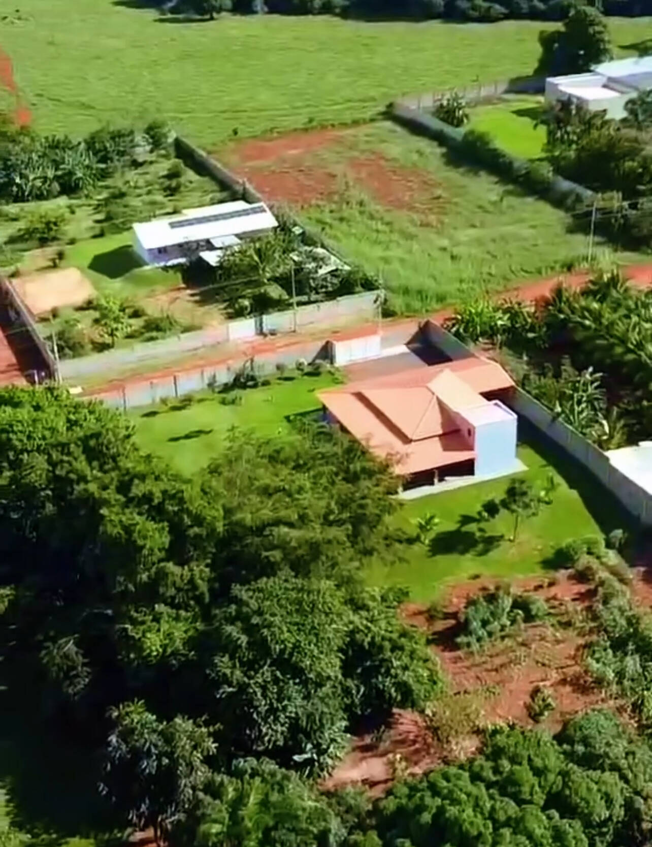 Chácara, 3 quartos, 5350 m² - Foto 5