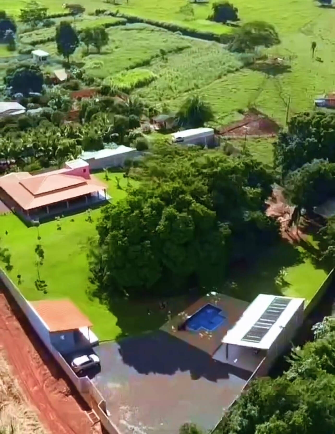 Chácara, 3 quartos, 5350 m² - Foto 8