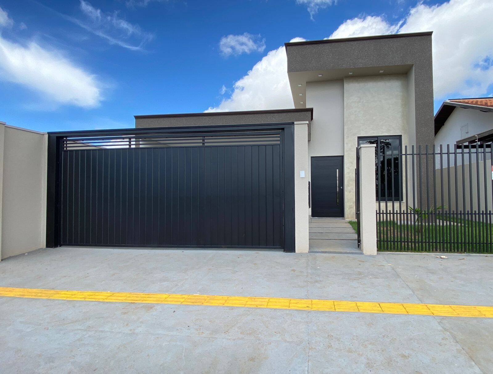 Casa, 3 quartos, 105 m² - Foto 2