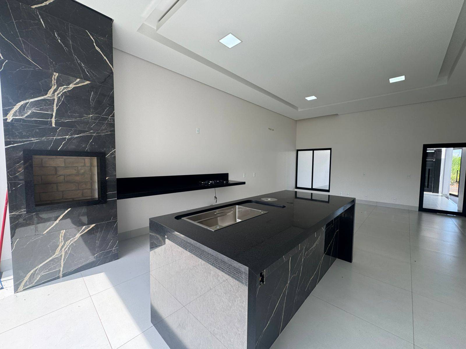 Casa, 3 quartos, 275 m² - Foto 4