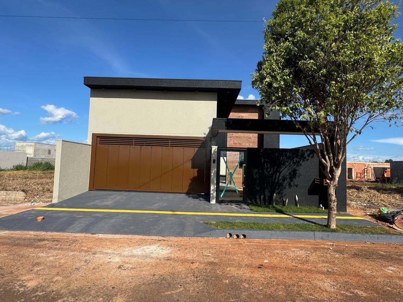 Casa, 3 quartos, 250 m² - Foto 1