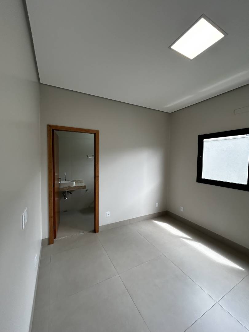 Casa, 3 quartos, 271 m² - Foto 25