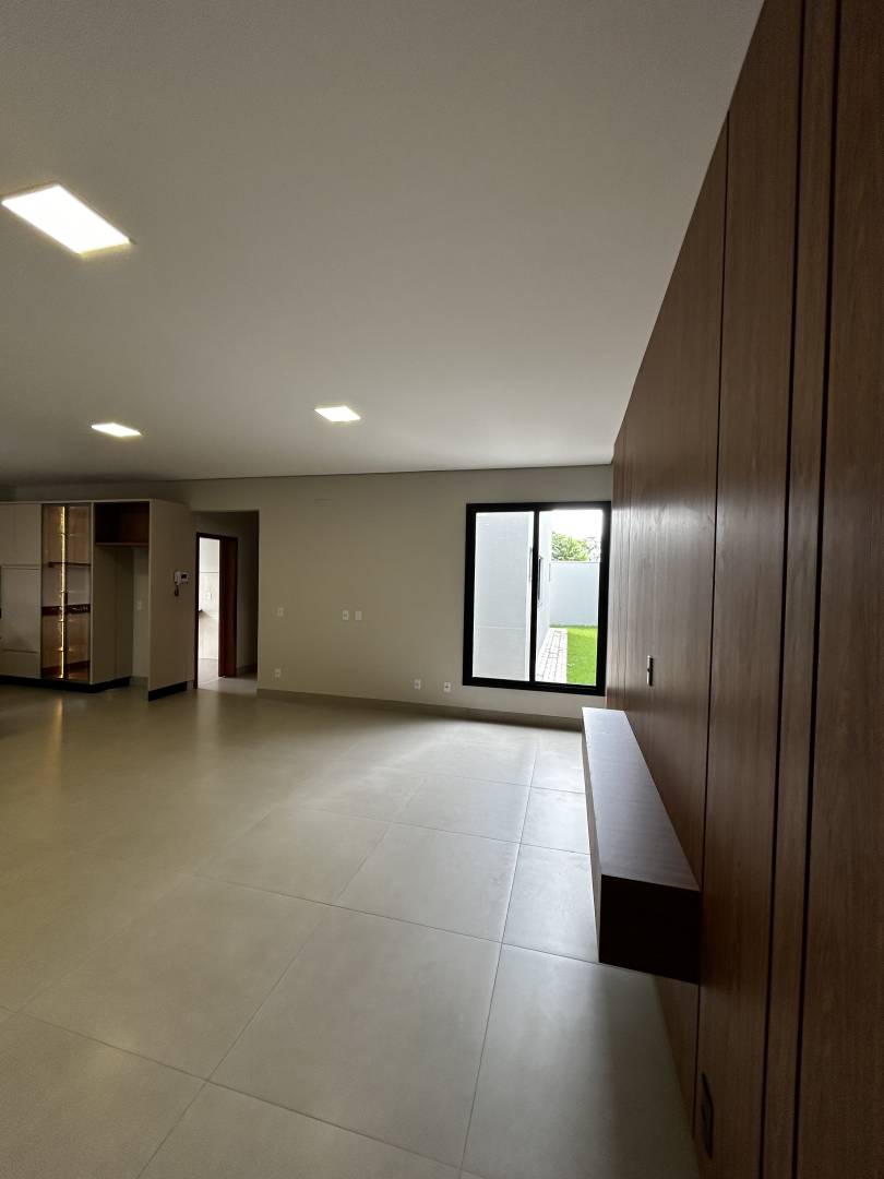 Casa, 3 quartos, 271 m² - Foto 40