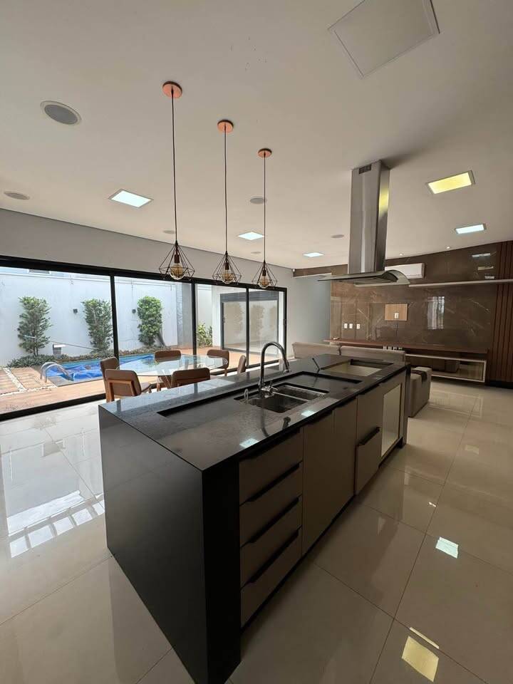Casa, 3 quartos, 165 m² - Foto 2