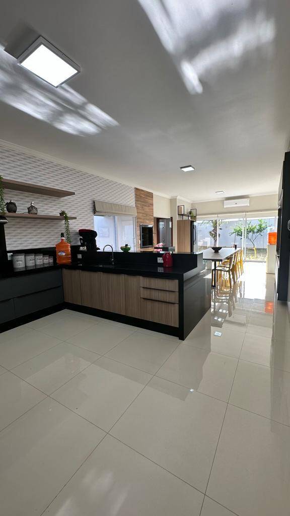 Casa, 3 quartos, 206 m² - Foto 7
