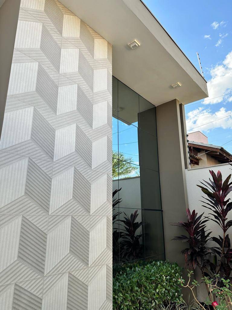Casa, 3 quartos, 206 m² - Foto 2