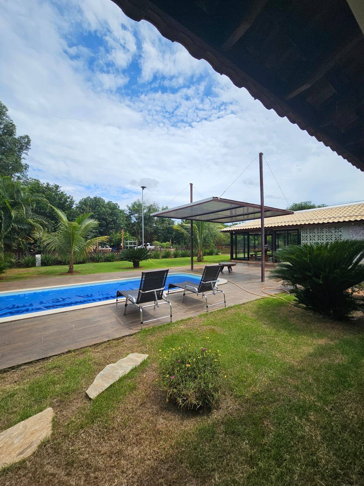 Sítio, 3 quartos, 470 m² - Foto 1