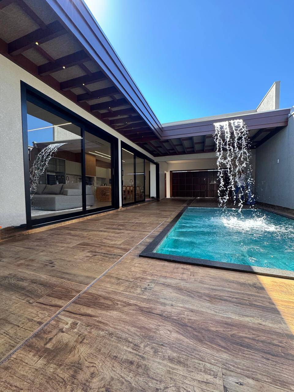 Casa, 3 quartos, 250 m² - Foto 9