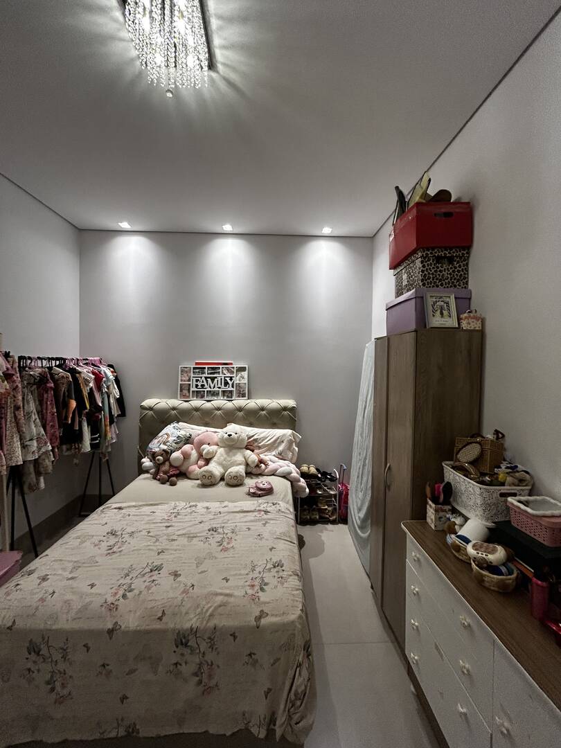 Casa, 3 quartos, 240 m² - Foto 51