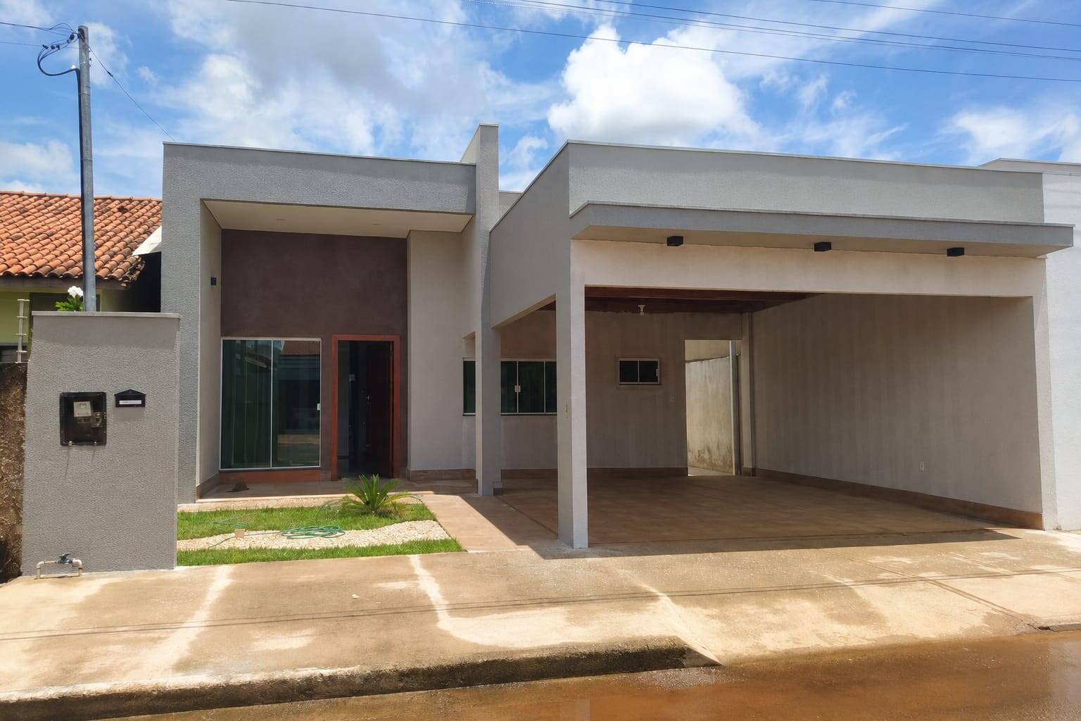 Casa à Venda – Jardim Mituo, Vale do Sol