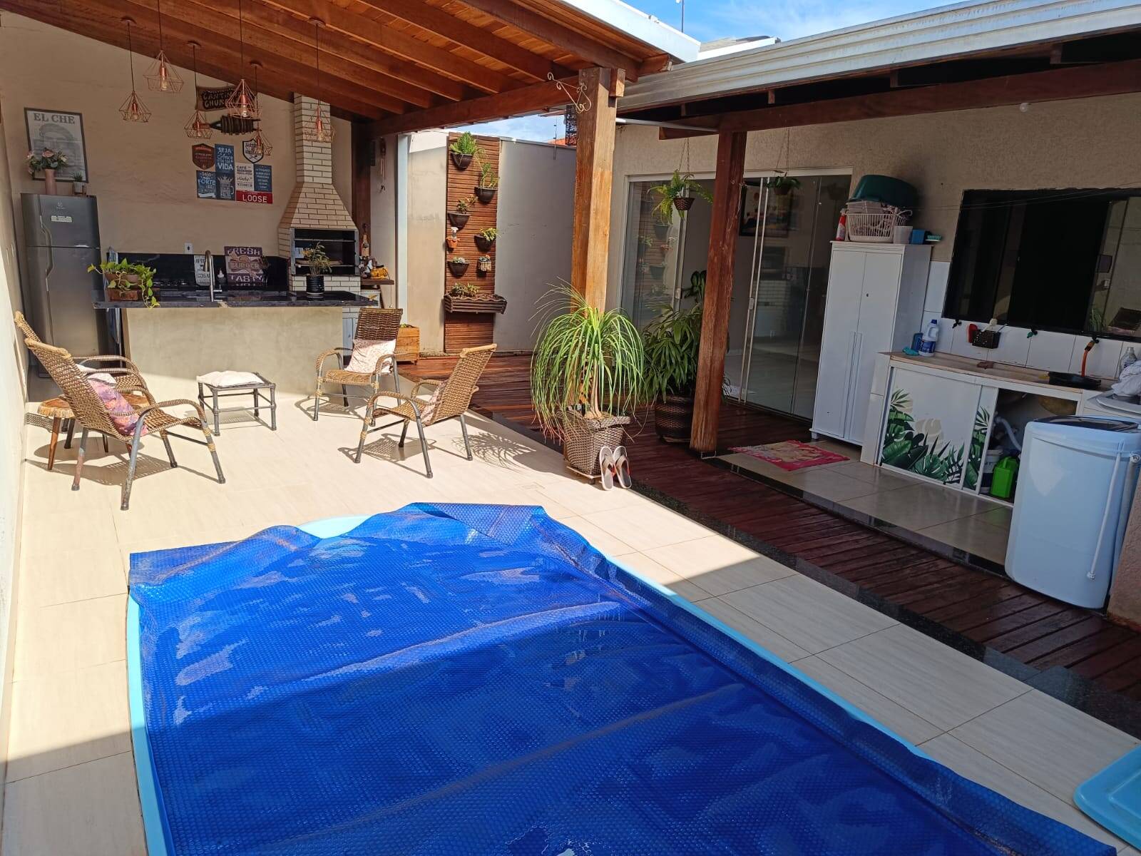 Casa, 3 quartos, 185 m² - Foto 1