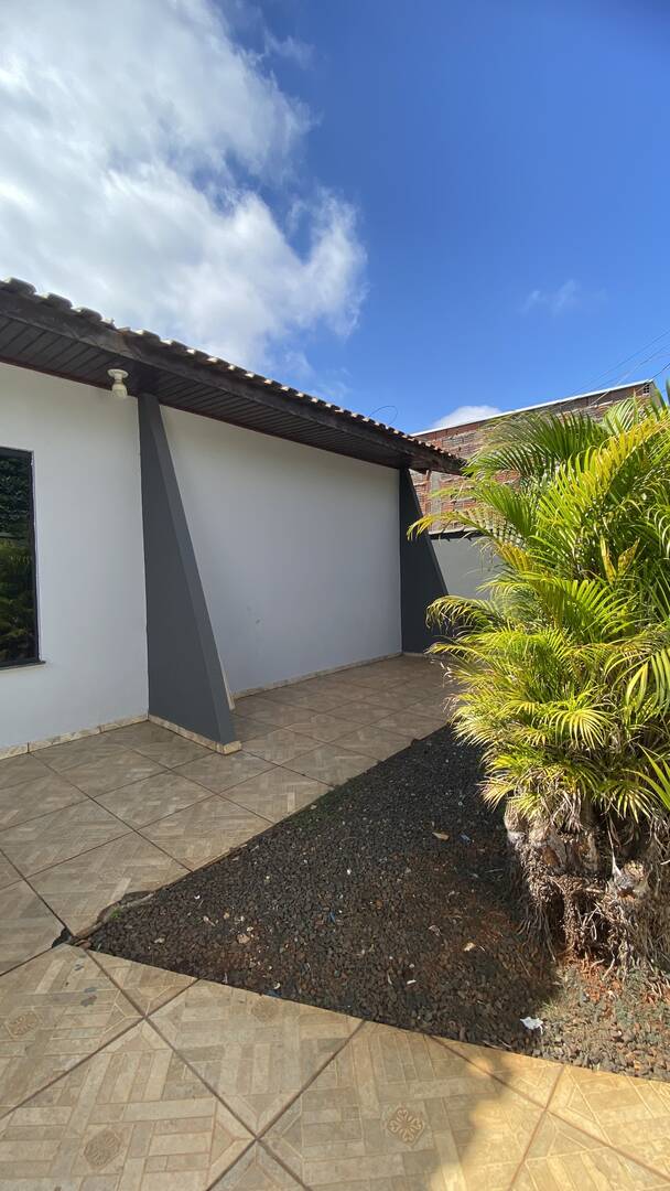 Casa, 5 quartos, 230 m² - Foto 2