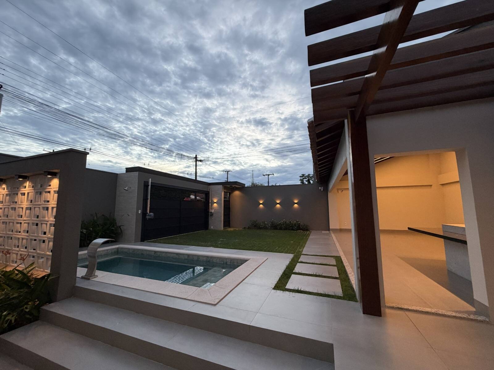 Casa, 3 quartos, 218 m² - Foto 13