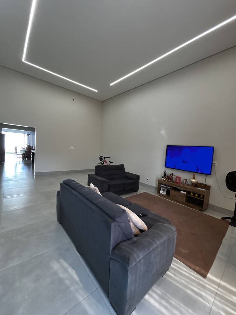 Casa, 3 quartos, 240 m² - Foto 21