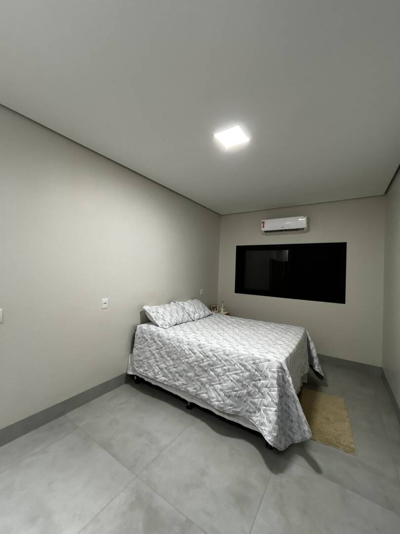 Casa, 3 quartos, 240 m² - Foto 23