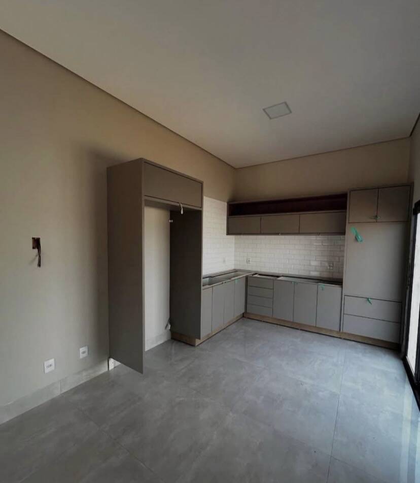 Casa, 3 quartos, 92 m² - Foto 4