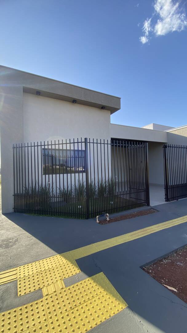 Casa, 2 quartos, 82 m² - Foto 1