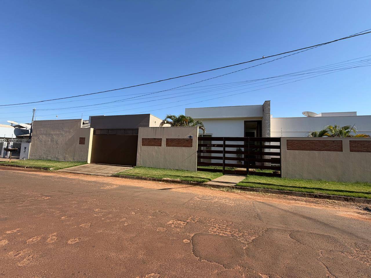 Casa, 2 quartos, 290 m² - Foto 1