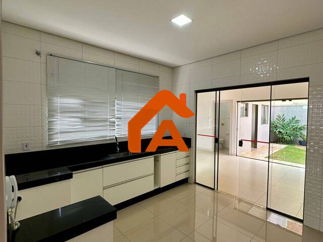 Casa para Venda em Tangará da Serra - 2