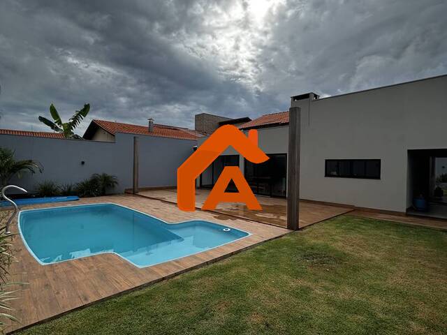 #58 - Casa para Venda em Tangará da Serra - MT