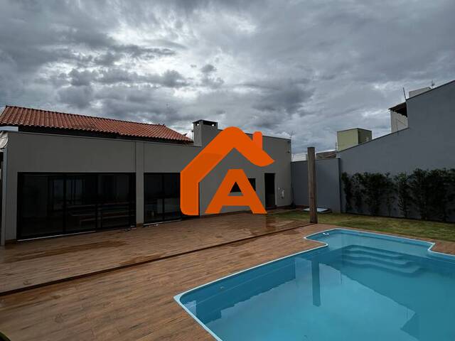 Casa para Venda em Tangará da Serra - 4
