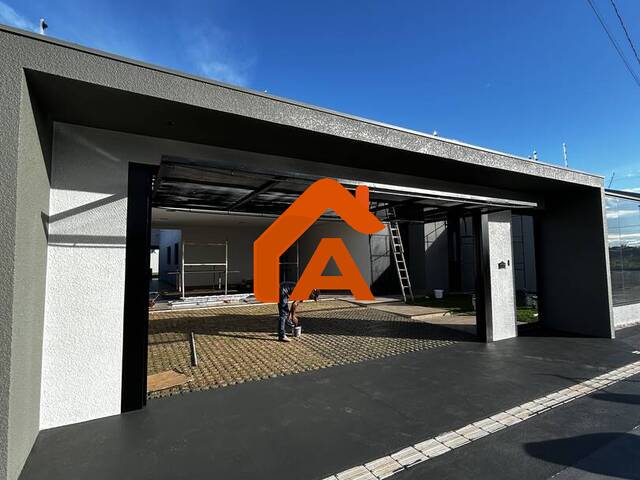 #46 - Casa para Venda em Tangará da Serra - MT