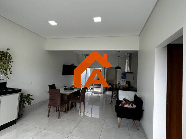 Casa para Venda em Tangará da Serra - 5