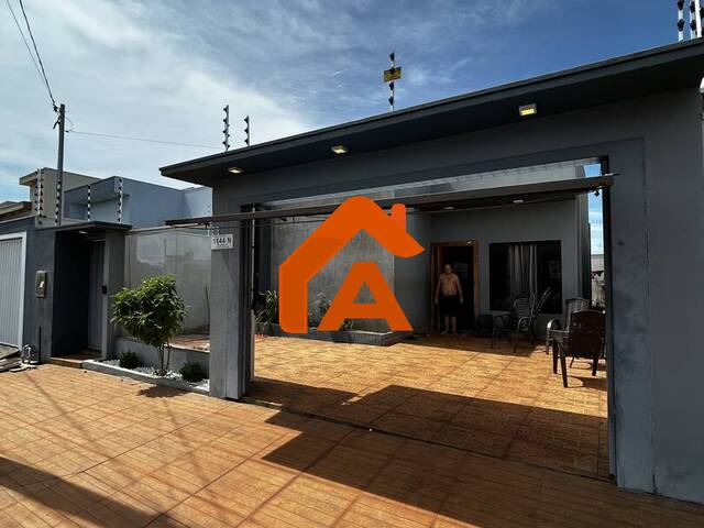 #124 - Casa para Venda em Tangará da Serra - MT