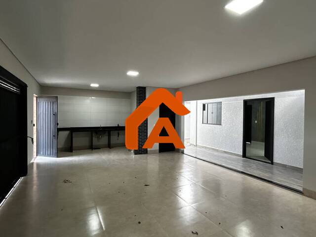 Casa para Venda em Tangará da Serra - 5