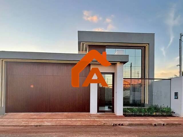 #135 - Casa para Venda em Tangará da Serra - MT