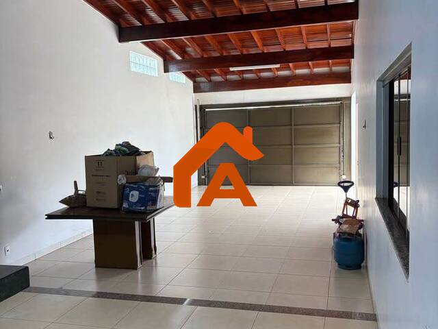 #139 - Casa para Venda em Tangará da Serra - MT