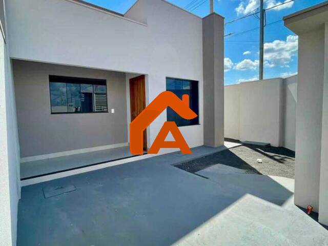 #186 - Casa para Venda em Tangará da Serra - MT