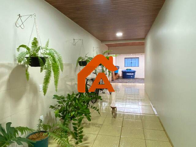 #188 - Casa para Venda em Tangará da Serra - MT