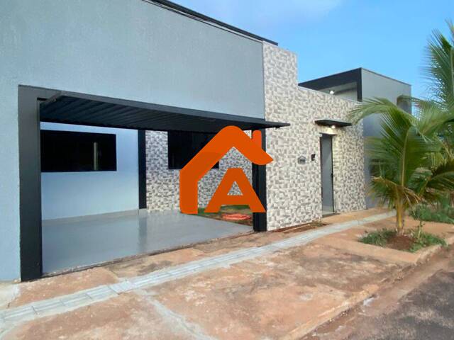 #189 - Casa para Venda em Tangará da Serra - MT