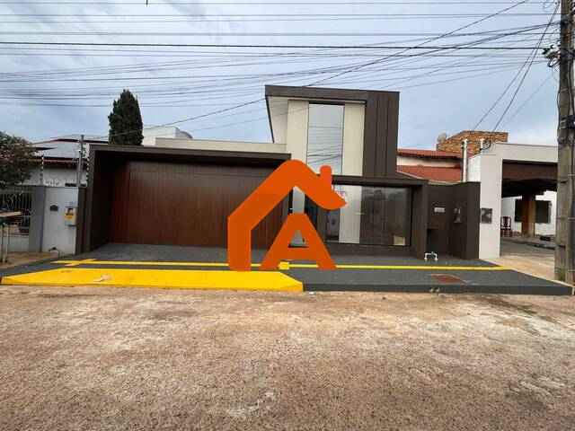 #211 - Casa para Venda em Tangará da Serra - MT
