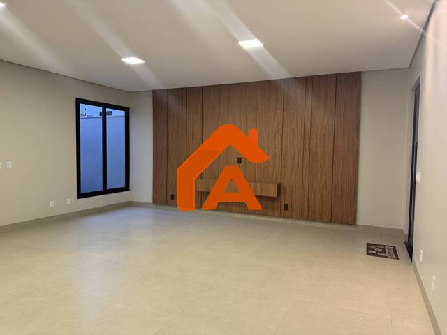Casa para Venda em Tangará da Serra - 5