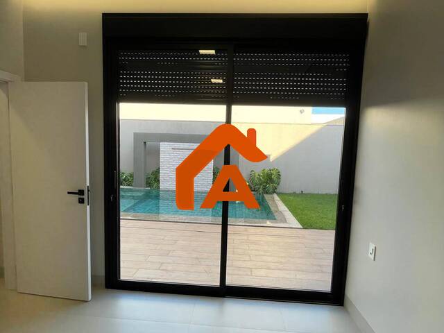 #214 - Casa para Venda em Tangará da Serra - MT